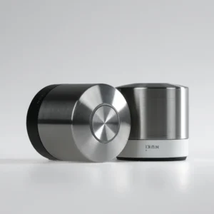 nuki ultra black white